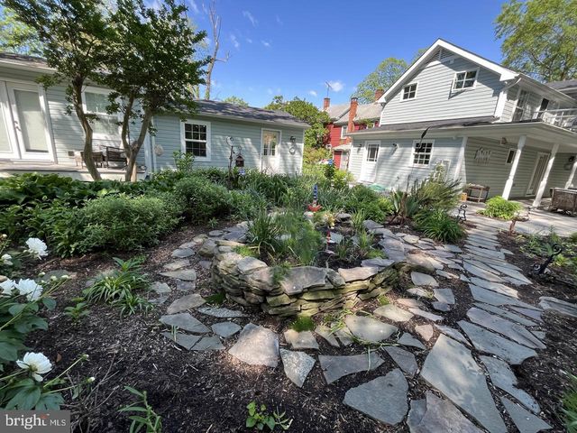 106 CHESTNUT ST E, Saint Michaels, MD 21663