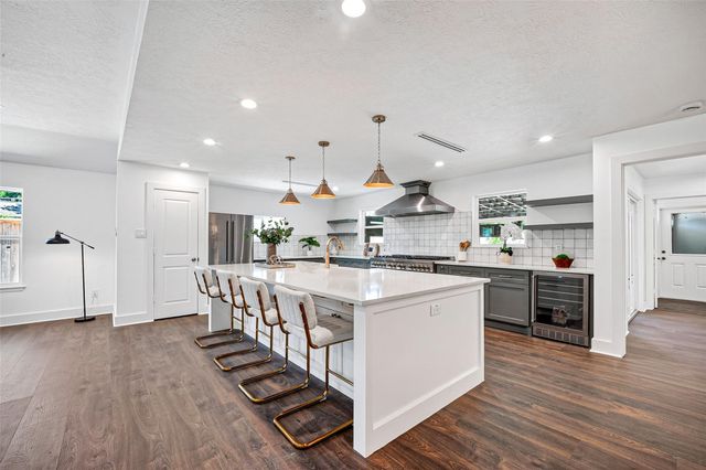 1338 Seaspray Court, Houston, TX 77008