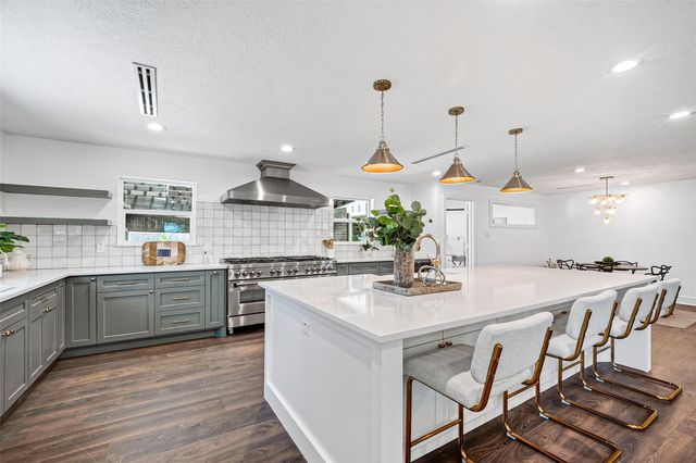 1338 Seaspray Court, Houston, TX 77008
