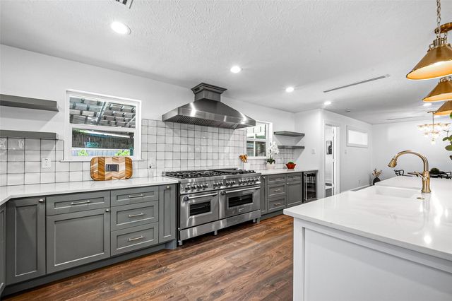 1338 Seaspray Court, Houston, TX 77008