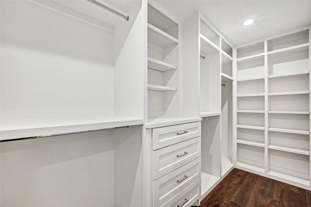 1338 Seaspray Court, Houston, TX 77008