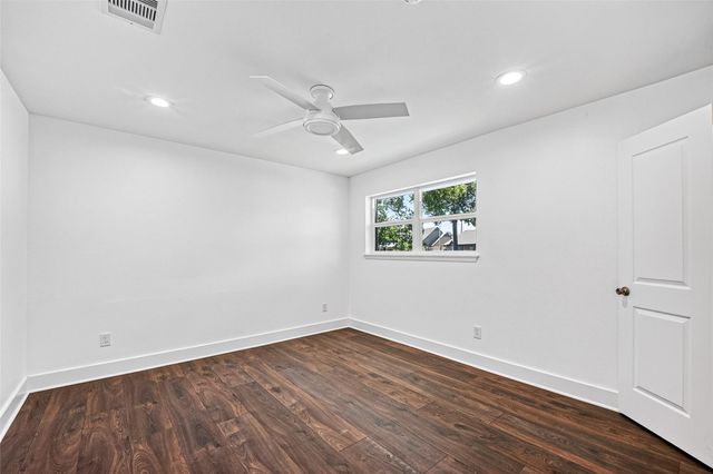 1338 Seaspray Court, Houston, TX 77008