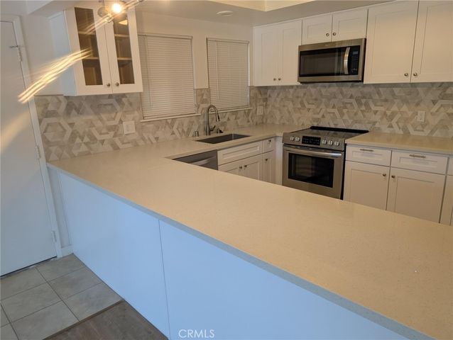 968 Calle Aragon A, Laguna Woods, CA 92637