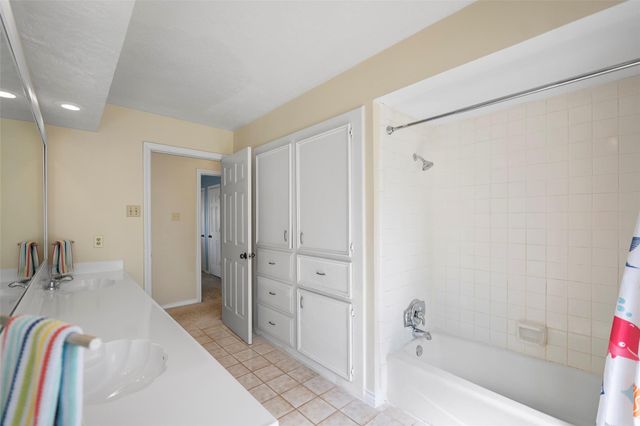 602 Ellingham Drive, Katy, TX 77450