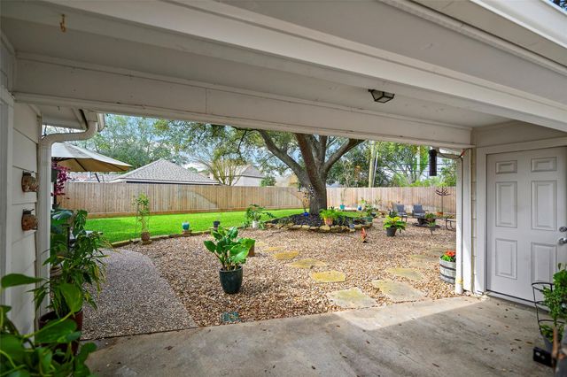 602 Ellingham Drive, Katy, TX 77450