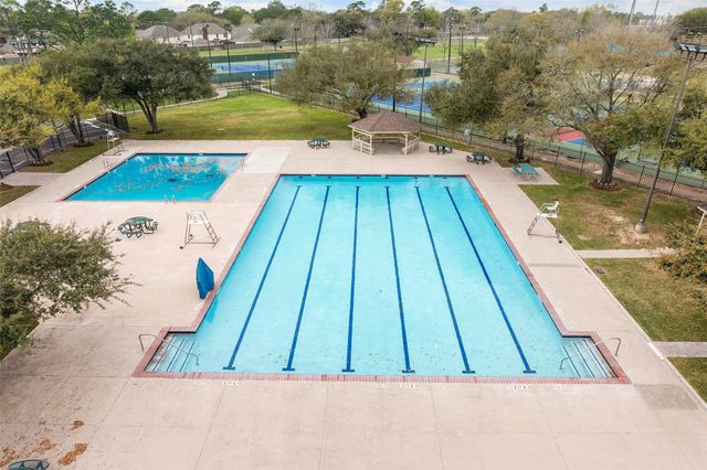 602 Ellingham Drive, Katy, TX 77450