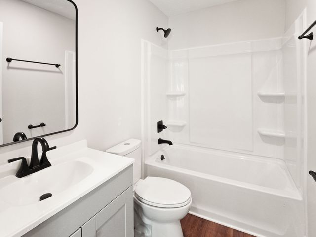 1401 Barberry Pl, Hopkinsville, KY 42240