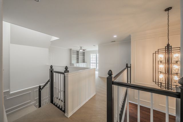 18512 Highland Creek Lane, Dallas, TX 75252