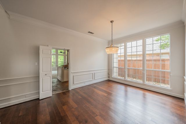 18512 Highland Creek Lane, Dallas, TX 75252