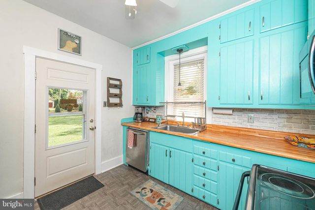 670 CHURCH ST, Royersford, PA 19468