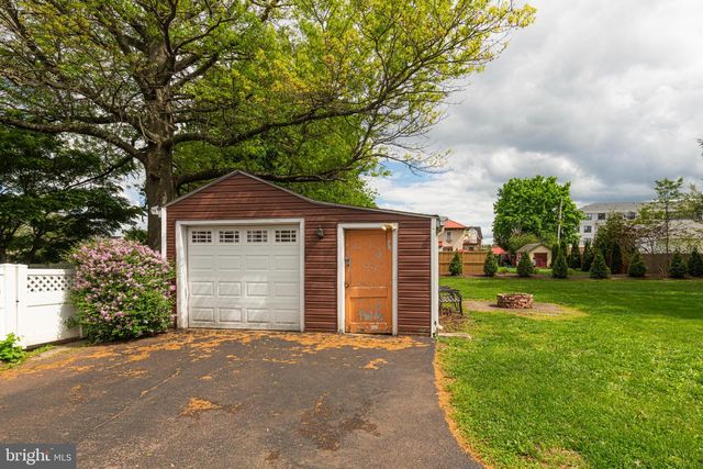 670 CHURCH ST, Royersford, PA 19468