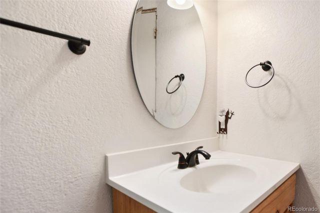 441 Paint Pony Lane, Florissant, CO 80816