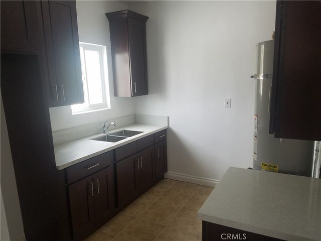 2214 HOOPER, Los Angeles, CA 90011