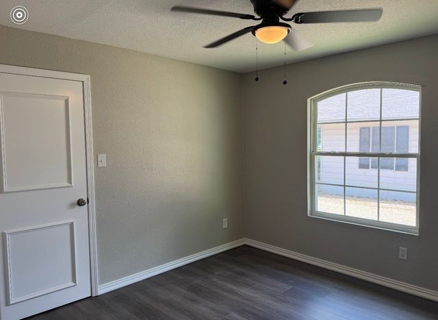 440 Rigsby Drive, Van Alstyne, TX 75495