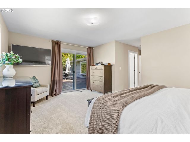 7565 Sw 82ND Ave, Portland, OR 97223