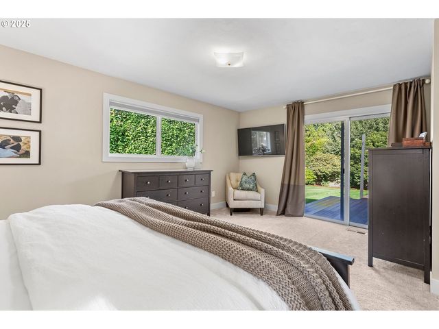 7565 Sw 82ND Ave, Portland, OR 97223