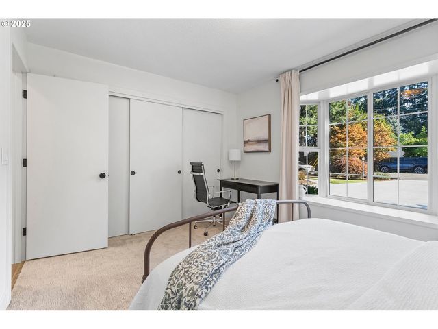 7565 Sw 82ND Ave, Portland, OR 97223