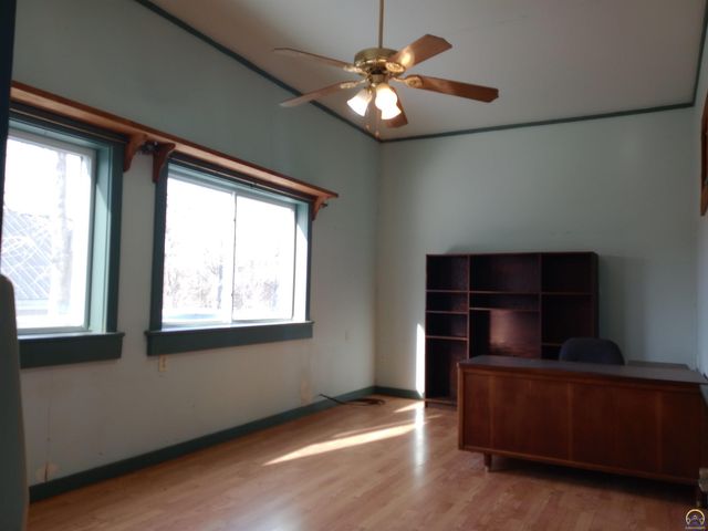 13869 S RD, Mayetta, KS 66509