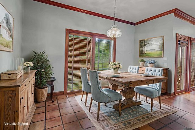 14513 N Majestic Oaks Pl, Baton Rouge, LA 70810