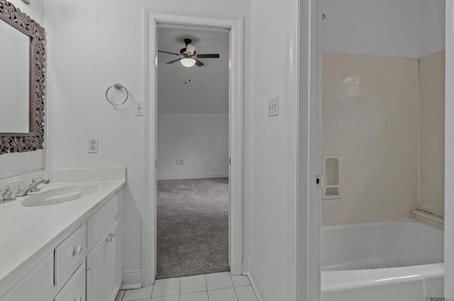 14513 N Majestic Oaks Pl, Baton Rouge, LA 70810