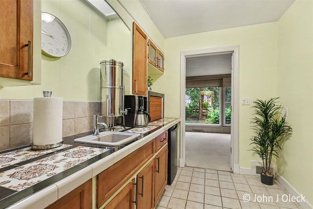 1930 Michigan Street, Grand Rapids, MI 49503