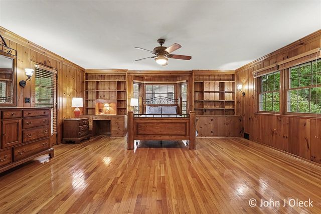 1930 Michigan Street, Grand Rapids, MI 49503