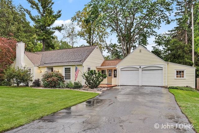 1930 Michigan Street, Grand Rapids, MI 49503