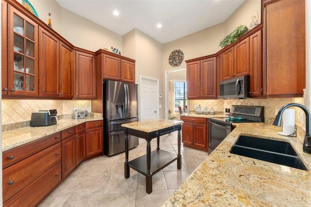 7830 SE 25TH AVENUE, Ocala, FL 34480