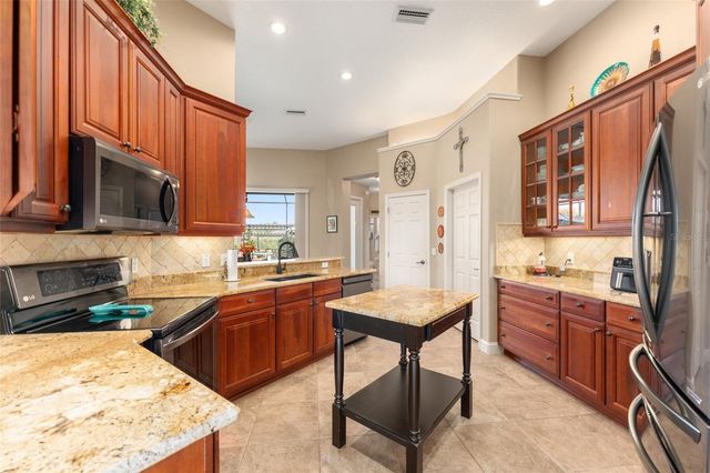 7830 SE 25TH AVENUE, Ocala, FL 34480