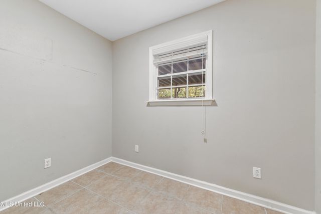 2709 E Angela Circle, Gulfport, MS 39503