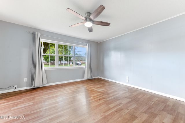 2709 E Angela Circle, Gulfport, MS 39503
