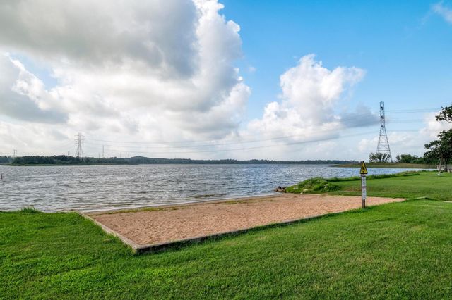 122 Blanket Flower DR, Bastrop, TX 78602