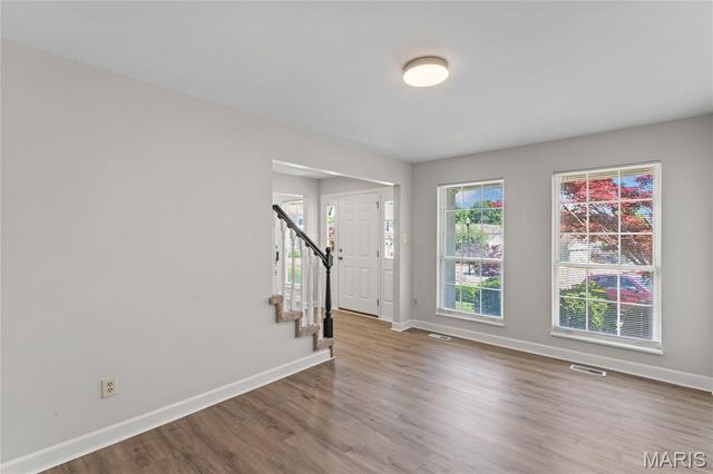 5426 Tesson Parc Court, St Louis, MO 63128