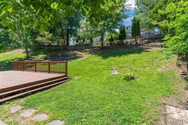 5426 Tesson Parc Court, St Louis, MO 63128