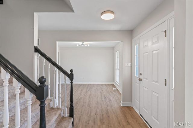 5426 Tesson Parc Court, St Louis, MO 63128