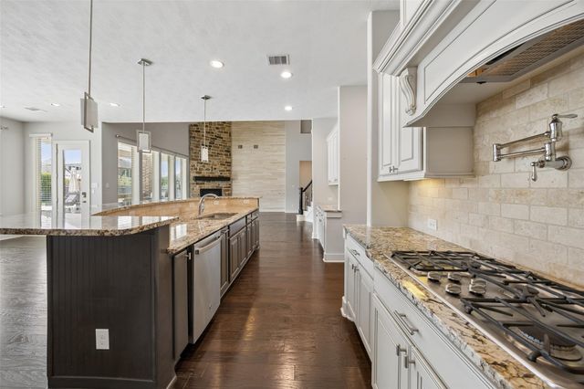 19007 Tumlinson Drive, Cypress, TX 77433