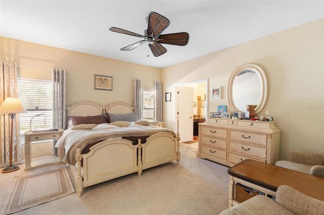 11129 OYSTER BAY CIRCLE, New Port Richey, FL 34654