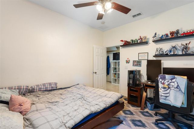 11129 OYSTER BAY CIRCLE, New Port Richey, FL 34654