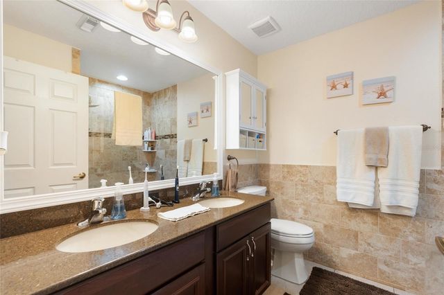 11129 OYSTER BAY CIRCLE, New Port Richey, FL 34654