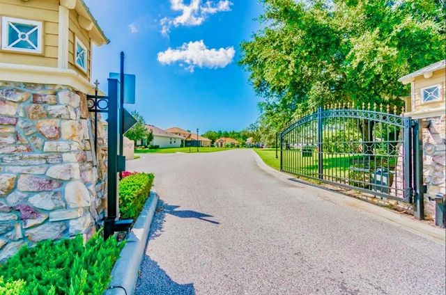 11129 OYSTER BAY CIRCLE, New Port Richey, FL 34654