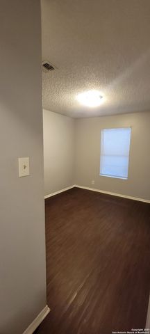 3434 Gateway, San Antonio, TX 78210