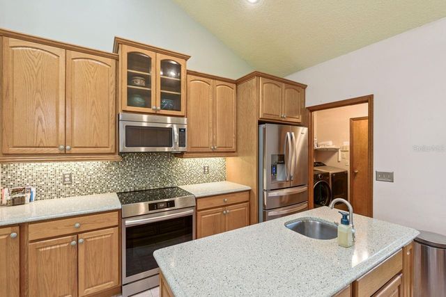 908 ALMOND TREE CIRCLE, Orlando, FL 32835