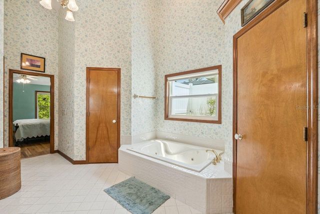 908 ALMOND TREE CIRCLE, Orlando, FL 32835