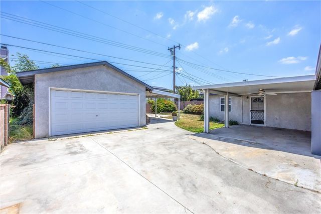 8082 San Heron Circle, Buena Park, CA 90620