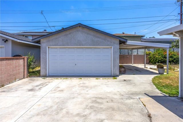 8082 San Heron Circle, Buena Park, CA 90620