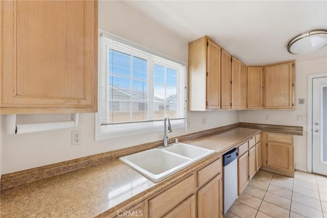 8082 San Heron Circle, Buena Park, CA 90620