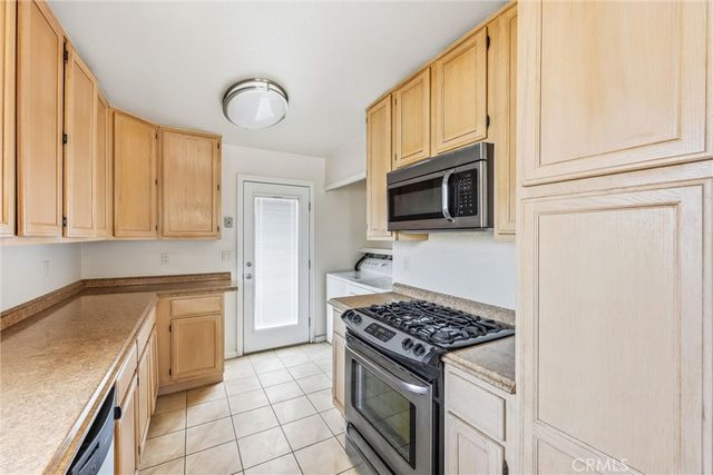 8082 San Heron Circle, Buena Park, CA 90620