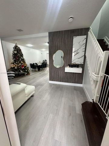 9350 SW 171st Ct 9350, Miami, FL 33196