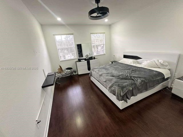 9350 SW 171st Ct 9350, Miami, FL 33196