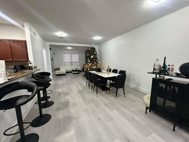 9350 SW 171st Ct 9350, Miami, FL 33196